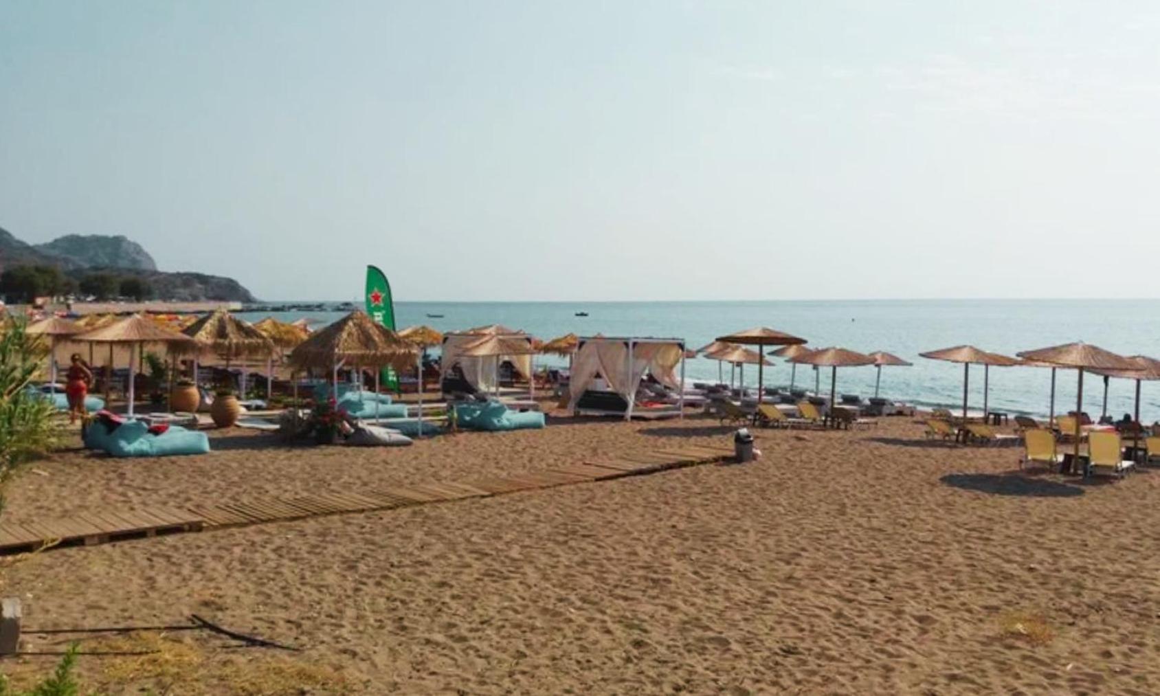 Villa Patitiri Traditional House With Hot Tub أرخانجلوس المظهر الخارجي الصورة