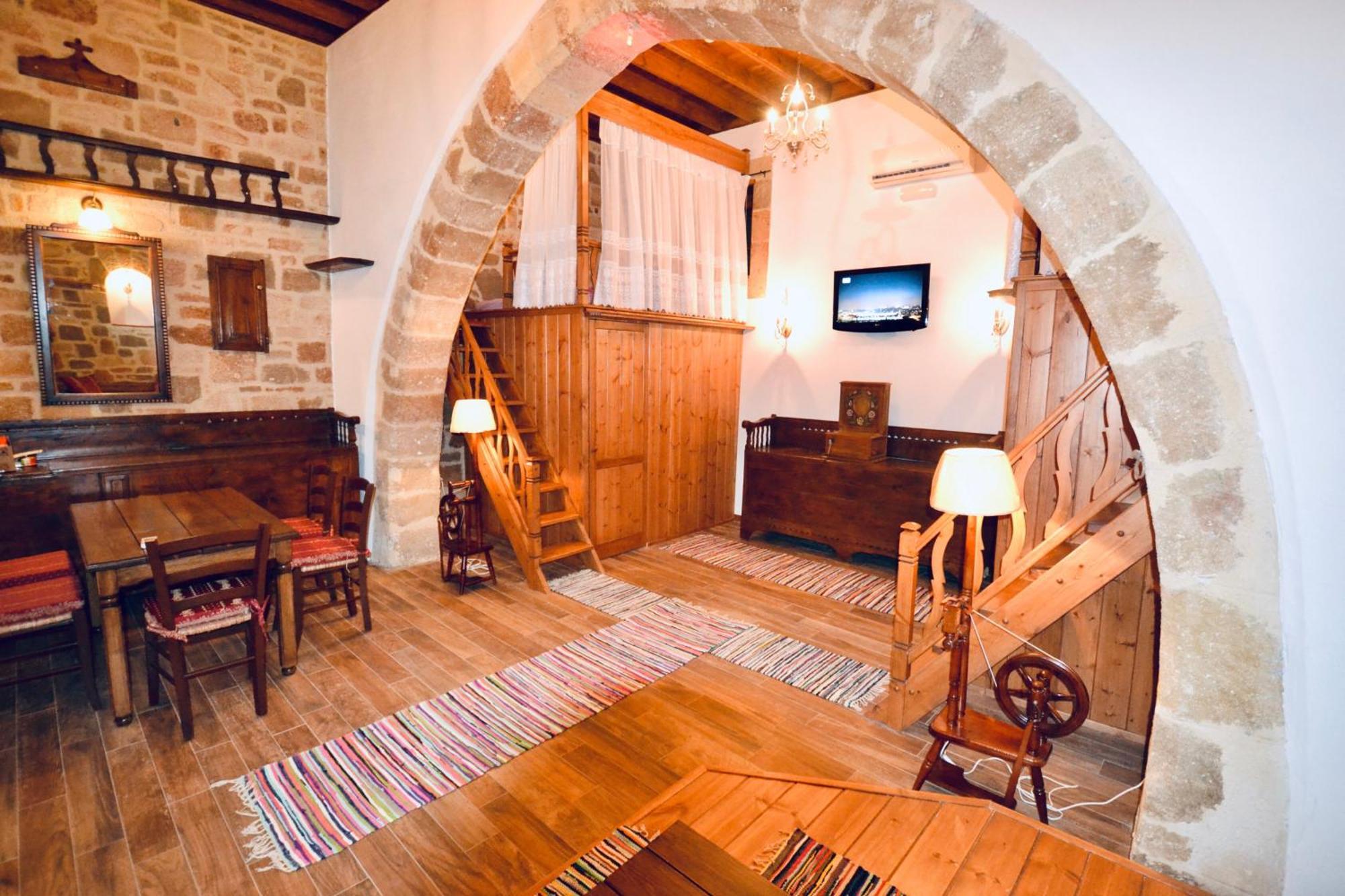 Villa Patitiri Traditional House With Hot Tub أرخانجلوس المظهر الخارجي الصورة