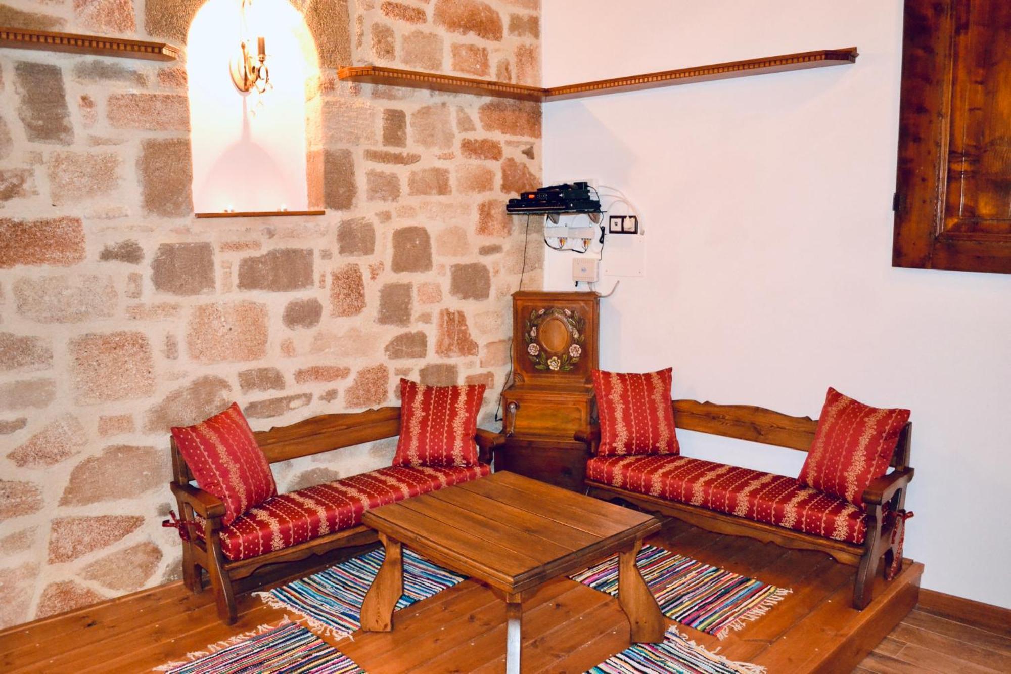 Villa Patitiri Traditional House With Hot Tub أرخانجلوس المظهر الخارجي الصورة