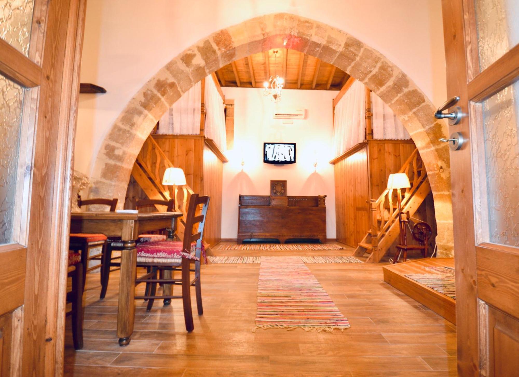 Villa Patitiri Traditional House With Hot Tub أرخانجلوس المظهر الخارجي الصورة