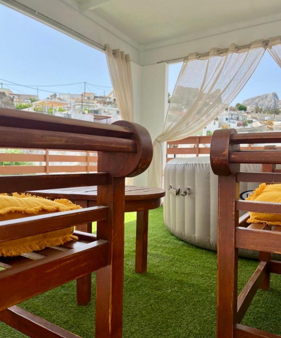 Villa Patitiri Traditional House With Hot Tub أرخانجلوس المظهر الخارجي الصورة
